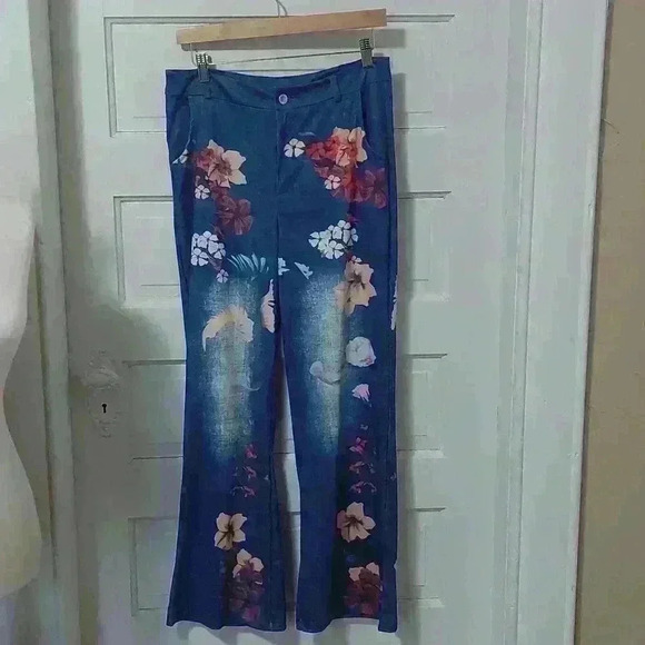 unknown Pants - Jean looking pants